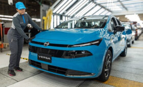 Седан Nissan Versa, он же Almera и Sunny, перешёл в новое поколение: первые официальные фото