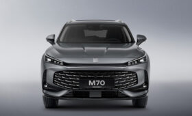 Кроссоверы Москвич М70 и Москвич М90: раскрыты комплектации и цены