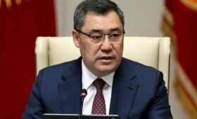 Президент Кыргызстана высказался об акциях за права женщин и традициях