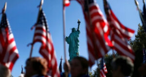 Более половины жителей США не поддерживают атаки на иранские объекты