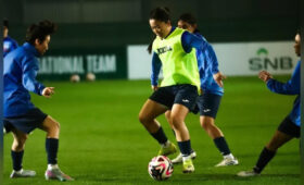 Женская сборная Кыргызстана проводит сборы в Саудовской Аравии