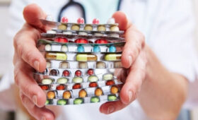 В Кыргызстане начался приём заявок на льготные лекарственные препараты