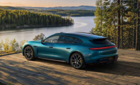 Семейство Shangjie Z7 от SAIC и Huawei: седан и универсал в стиле Porsche