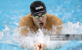 Видео — Победный заплыв Дениса Петрашова на турнире в США