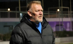 Лишь двум тренерам сборной Кыргызстана удалось победить в дебютной игре