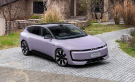 Кроссовер AUDI E7X на подмогу непопулярному универсалу E5: новые фото и подробности