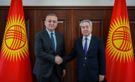 Масадыков и Кулубаев обсудили будущее ОДКБ