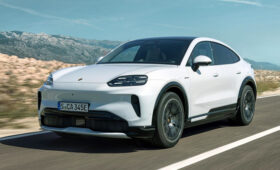 Porsche Cayenne Coupe Electric: улучшенная аэродинамика и смешной «облегчающий пакет»