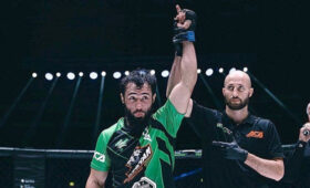 Алтынбек Мамашов нокаутировал россиянина на турнире АСА в Санкт-Петербурге. Видео