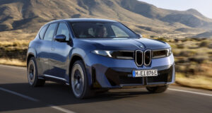 Кроссовер BMW iX3 опередил всех в конкурсе Лучший автомобиль в мире-2026