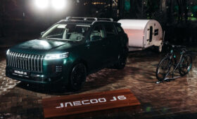 Продажи Omoda C5 и Jaecoo J6 набирают обороты