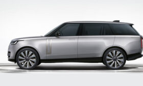 У  внедорожника Range Rover SV появилась эксклюзивная топ-версия Ultra