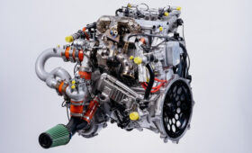 Переизобретение гибрида: нижневальная «турботройка» Aramco DHE и два электромотора