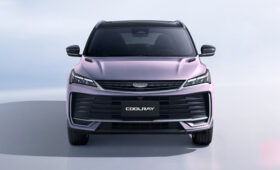 Кроссовер Geely Coolray вернулся на российский рынок