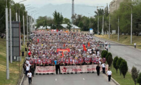 Организаторы «Бессмертного полка» ожидают разрешения на шествие от мэрии