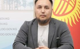 Улан Сариев получил мандат депутата Жогорку Кенеша