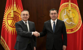 Президент Кыргызстана и генсек ОДКБ обсудили ситуацию на границах