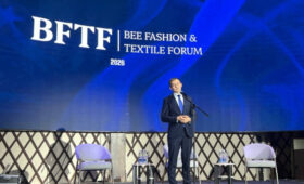 Более 150 компаний из России начали переговоры со швейниками в Бишкеке