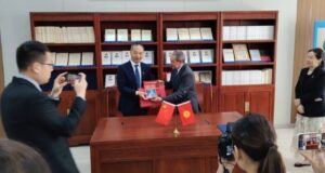КНУ и ведущая газета Китая запускают совместные проекты