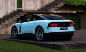 Электрический лифтбек Ferrari Luce: шок-дизайн, 4 мотора, 1050 л.с. и 2,5 с до «сотни»