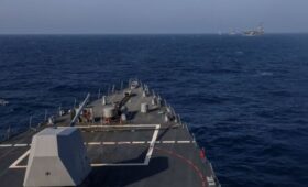 Более 20 боевых кораблей США заблокировали морские пути Ирана