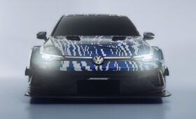 Volkswagen Golf R 24H стал предвестником участника гонки «24 часа Нюрбургринга»