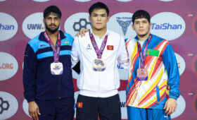 Сборная Кыргызстана по вольной борьбе завоевала 9 медалей на чемпионате Азии (U-23) во Вьетнаме