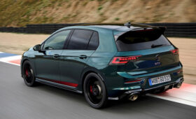 Volkswagen Golf GTI Edition 50: новый рекорд Нюрбургринга среди машин с передним приводом