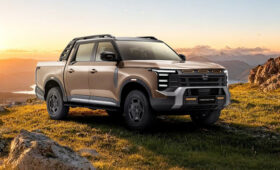 Ещё один новый пикап Nissan Navara: китайская родословная и приставка