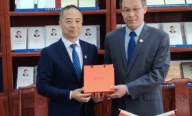 Шерадил Бактыгулов назвал историческим соглашение КНУ с «Жэньминь Жибао»
