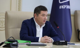Госбанки Кыргызстана разорвали отношения с более чем 130 компаниями
