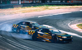 Drift Expo 2026 собрал более 250 участников, среди которых — легенда дрифта Кейичи Цучия