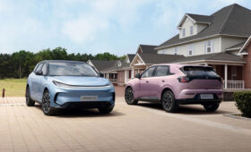 Дешёвый компакт Arcfox T1 от BAIC обновлён менее чем через год после запуска