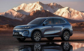 Geely Galaxy Starship 7, который знаком россиянам: новая версия предложена сразу со скидками