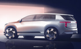 Флагманский трёхрядный кроссовер Skoda Peaq: официальные скетчи и дата премьеры