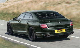 Bentley Flying Spur: новое поколения через два года после старого и возвращение версии S