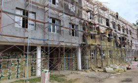 В Караколе реанимируют учебные заведения, не видевшие ремонта полвека