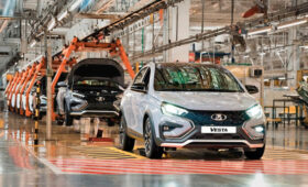 Lada Vesta получила новую версию с климат-контролем и телематикой