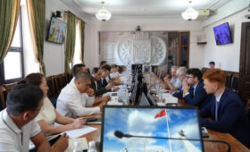 Власти Бишкека обсудили с Францией развитие городского транспорта