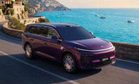 Большой кроссовер Yipai M8 от Dongfeng: электроника Huawei и несколько вариантов начинки