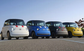 Fiat подготовил спецверсию Topolino Sport и концепт Multiplina