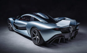 Hennessey Blackbird: аналоговый суперкар в авиационном стиле с атмосферным V8 и МКП