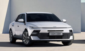 Седан Hyundai Elantra нового поколения с крутым дизайном: продажи начались