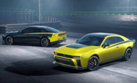 «Пчёлка» вернулась и готова всех покусать: представлен новый Dodge Charger Super Bee