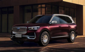 Флагманский кроссовер Geely Monjaro Plus показали на официальных фото, скоро премьера