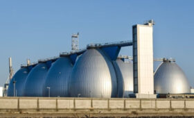 Запасы газа в хранилищах Европы отстают от пятилетней нормы на 17%
