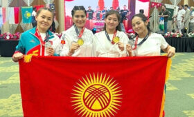 Кыргызстанки взяли четыре медали на чемпионате Азии по MMA