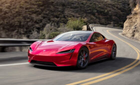 Готов ко взлёту: новый сенсационный Tesla Roadster представят 1 октября