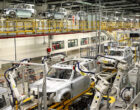 Jaguar Land Rover сократит 4000 сотрудников на фоне падения прибыли и продаж