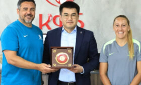 Кыргызстан и Австралия будут совместно развивать футбол
